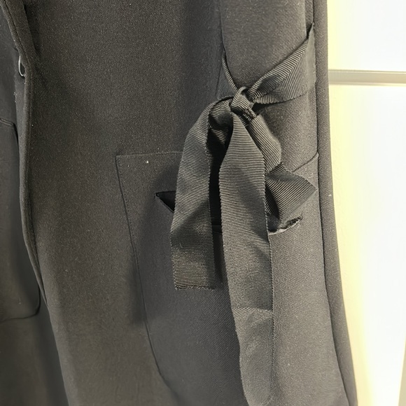 Long black vest - Picture 2 of 3